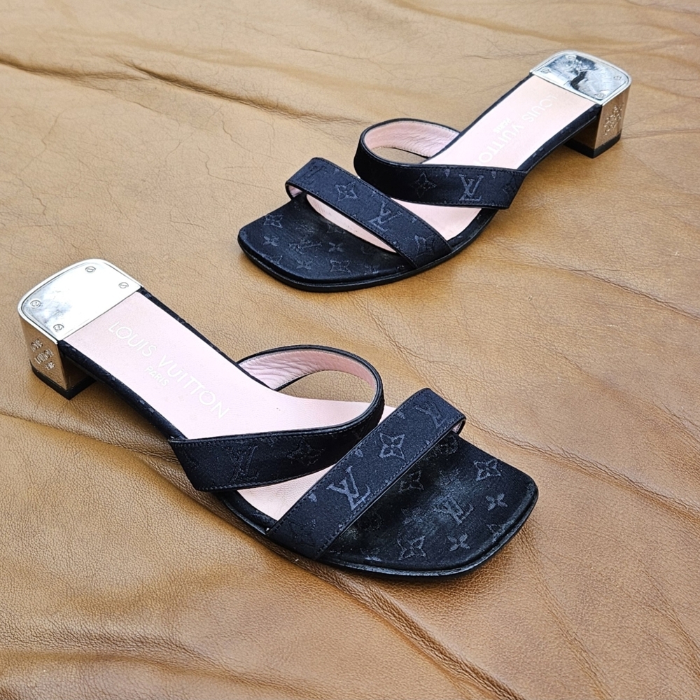 Women's Louis Vuitton Black Blended Fabric Leather Sandals Heels Size 4 US - Picture 9 of 16